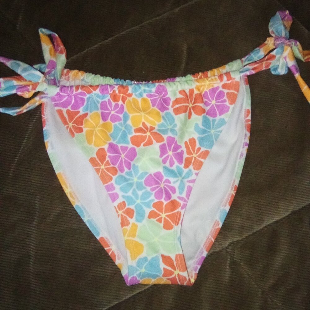 Flowers bikini bottom L (11-13)